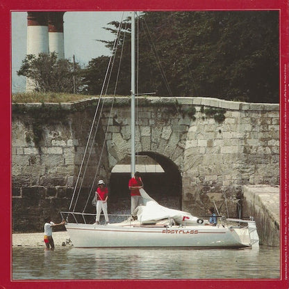 Bénéteau First Class 8 Brochure