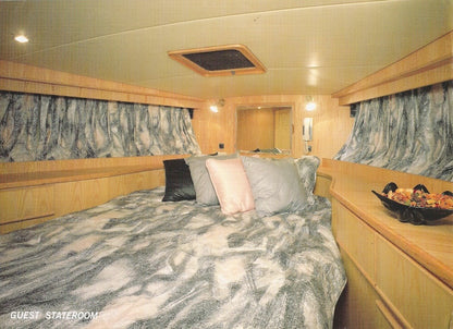 Dyna 46 Sundeck & 53 Yacht Fisher Brochure