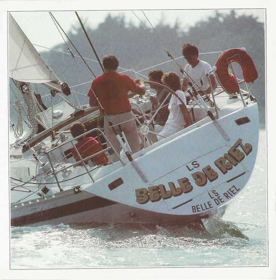 Bénéteau First 38 Brochure