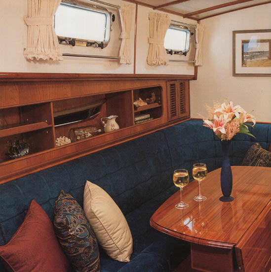 Grand Banks Eastbay 49HX Brochure