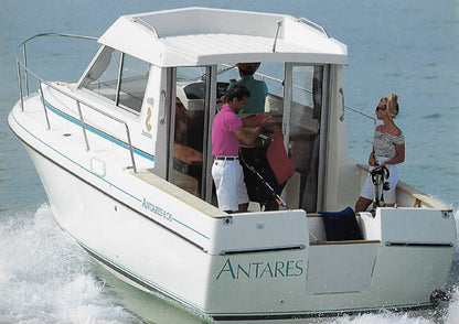 Beneteau Antares 8.05 Brochure