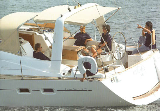 Wauquiez 47 Pilot Saloon Brochure