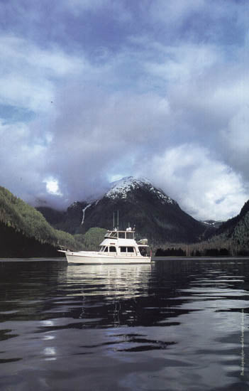 Grand Banks 47 Europa Brochure