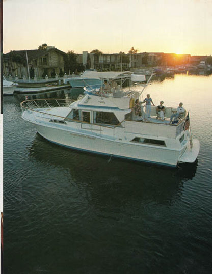 Uniflite 42 Double Cabin Brochure
