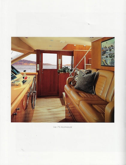 Hatteras 75 Cockpit Motoryacht & 75 Sport Deck Motor Yacht Brochure